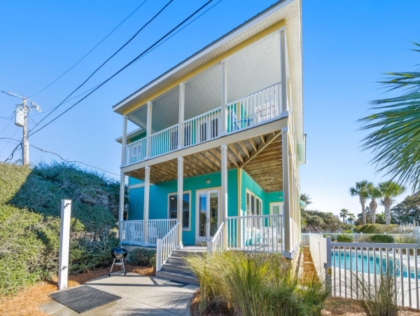 Beachfront Bliss 4 Bedroom Vacation Home in Inlet Beach