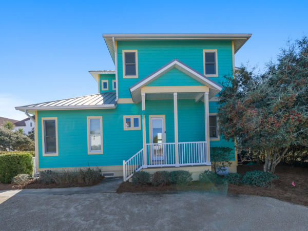Beachfront Bliss 4 Bedroom Vacation Home in Inlet Beach