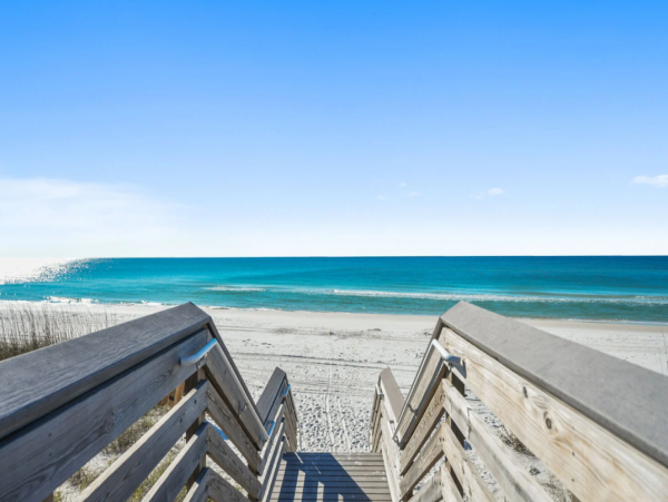 Beachfront Bliss 4 Bedroom Vacation Home in Inlet Beach