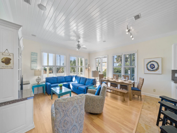 Beachfront Bliss 4 Bedroom Vacation Home in Inlet Beach