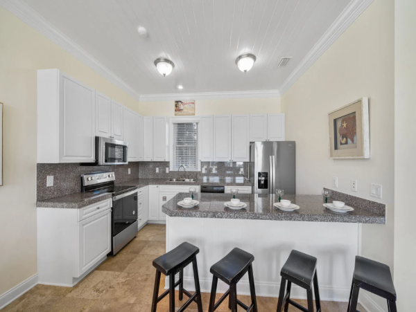 Beachfront Bliss 4 Bedroom Vacation Home in Inlet Beach