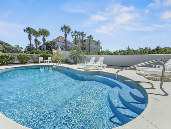 Beachfront Bliss 4 Bedroom Vacation Home in Inlet Beach