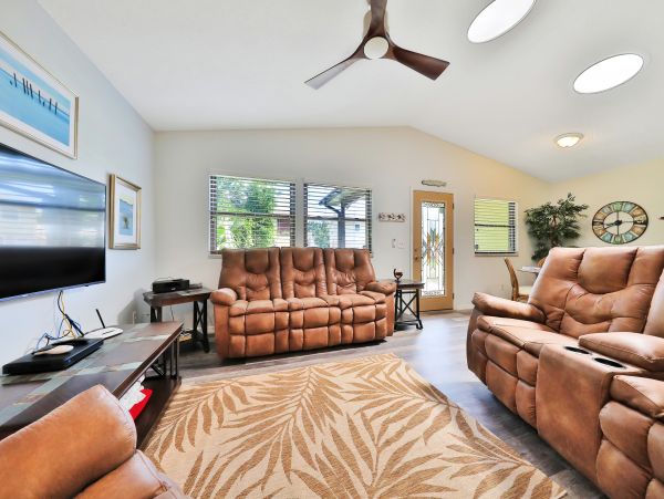 St. Augustine Home 971592
