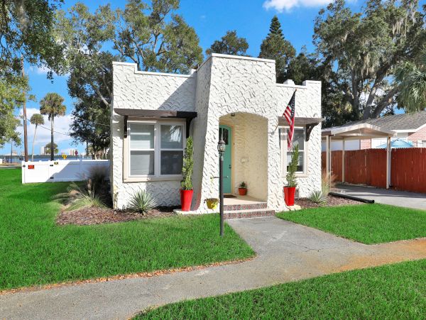 Daytona Beach Home 971597