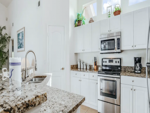 Luxury Naples Open Plan Design
