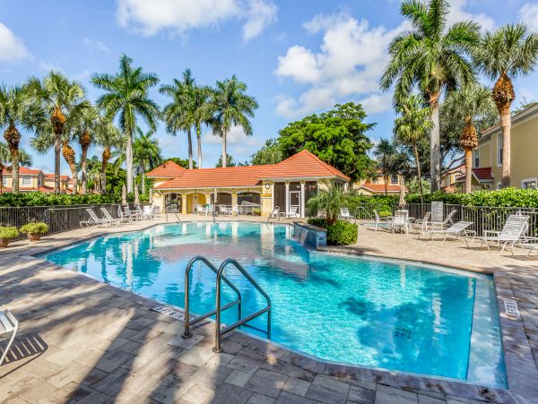 Naples Condo 971650