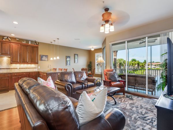 Naples Condo 971650