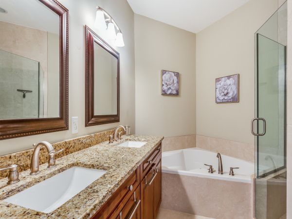 Naples Condo 971650