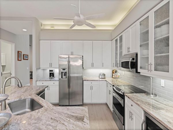 Short Walk to Beach Siesta Key Vacation Home Four Bedroom