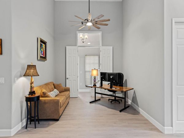 Short Walk to Beach Siesta Key Vacation Home Four Bedroom