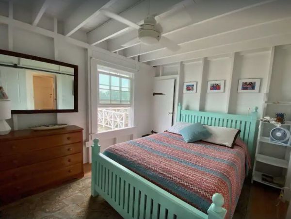 Oceanview Martha´s Vineyard Vacation Home Six Bedroom