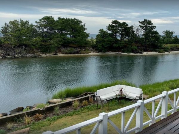 Oceanview Martha´s Vineyard Vacation Home Six Bedroom