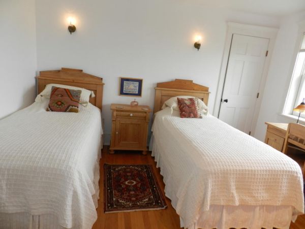 Bayview Chappaquiddik Cape Cod Vacation Home + Guest House