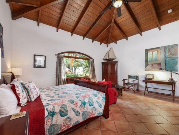 A Premier Four Bedroom Villa in St. Thomas Amazing Views