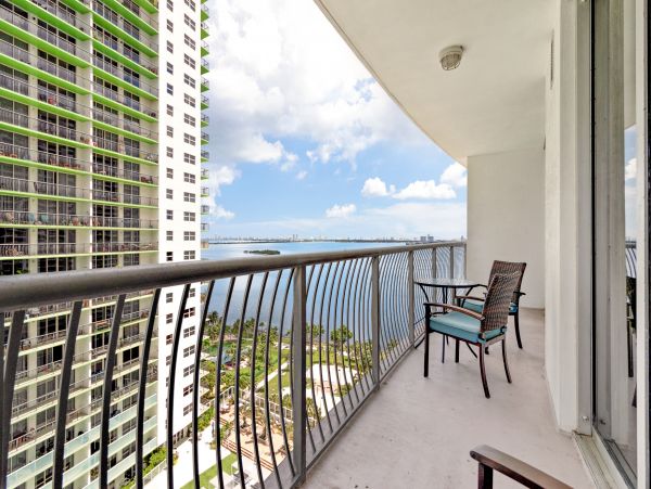 Miami Beach Condo 971764