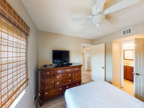 Beachfront Tavernier Vacation Rental with beach access