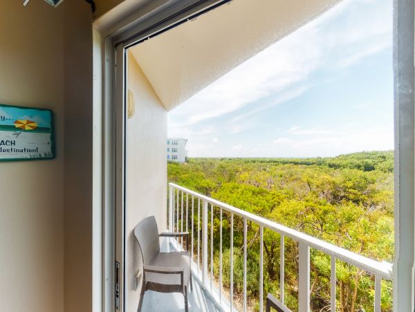 Beachfront Tavernier Vacation Rental with beach access