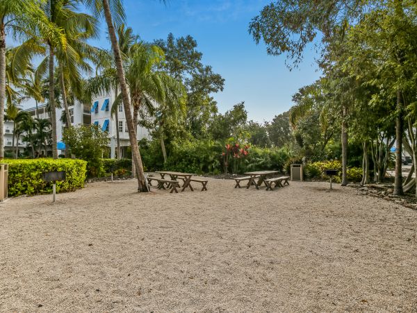 Beachfront Tavernier Vacation Rental with beach access