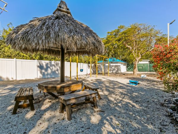 Beachfront Tavernier Vacation Rental with beach access