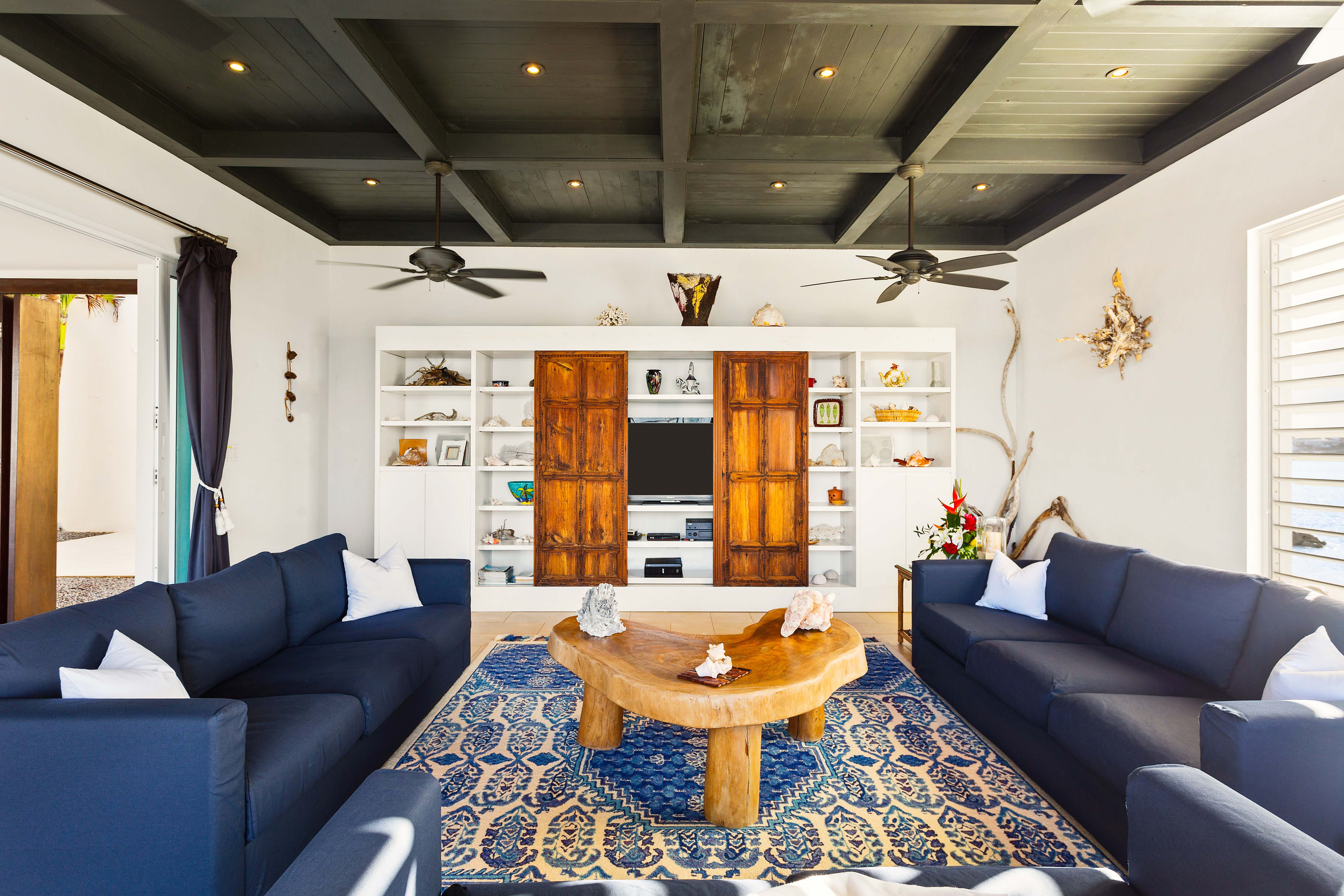 Anguilla Home 971842