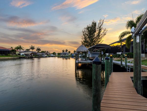 Beautiful Family Water Front Home with Dock in Cape Coral
