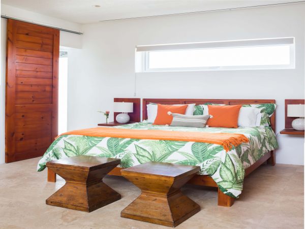 Anguilla Home 971845