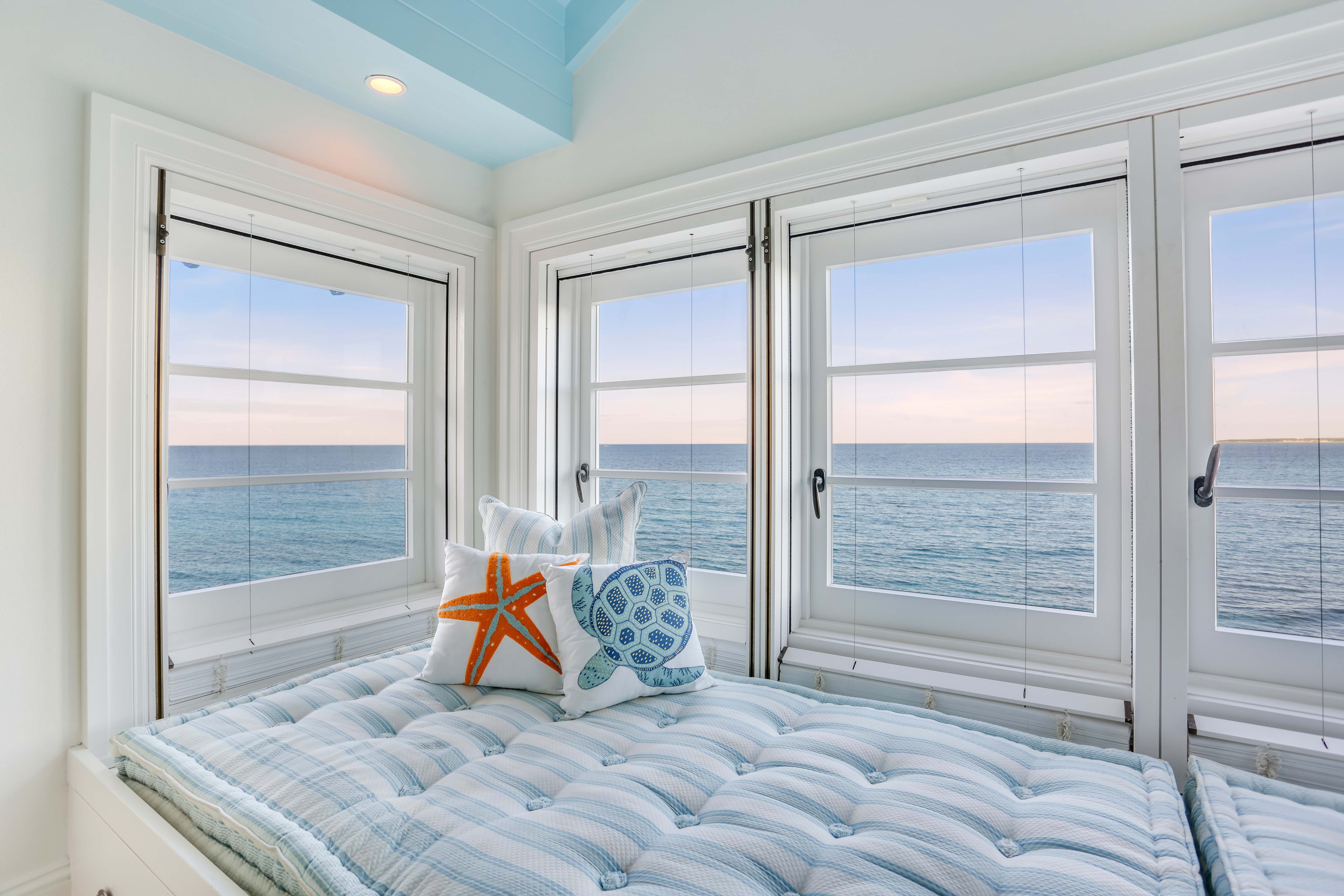 Anguilla Home 971860
