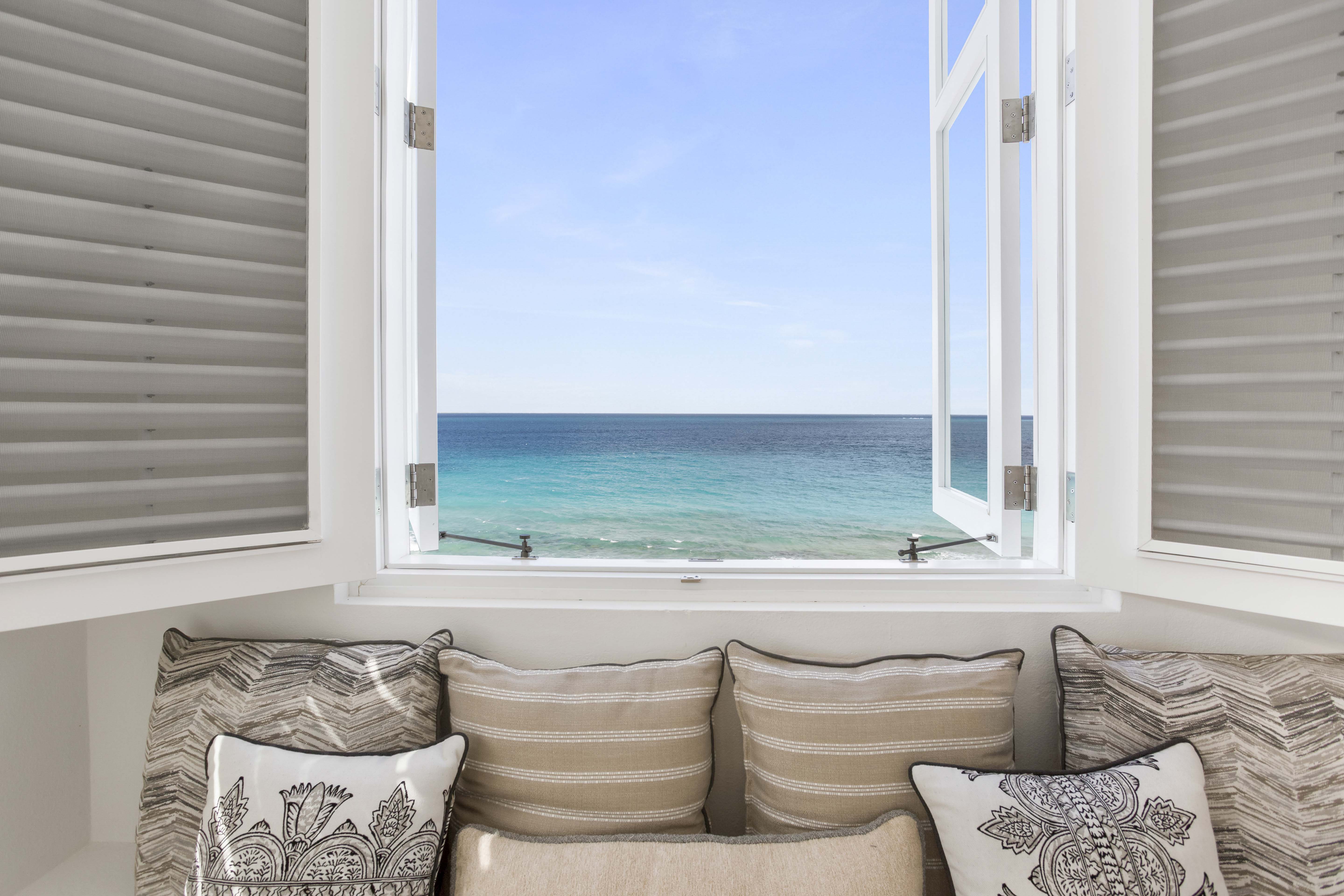 Anguilla Home 971861