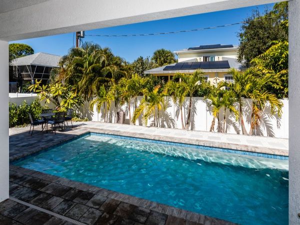 Private Pool Marco Island Vacation Home Four Bedrooms