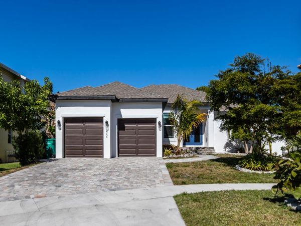 Private Pool Marco Island Vacation Home Four Bedrooms