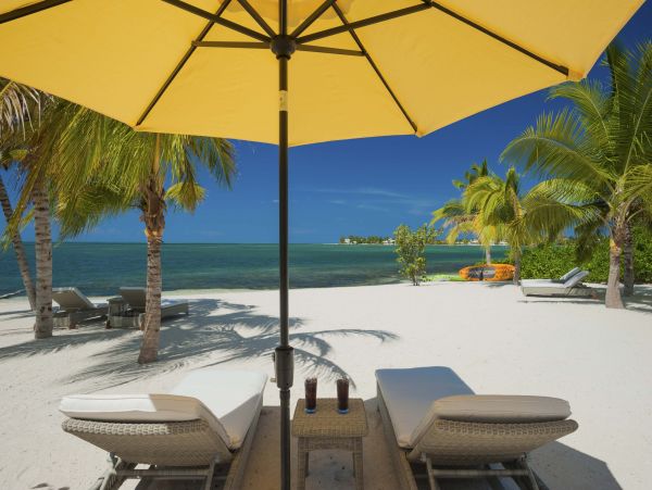 Cayman Islands Home 971910
