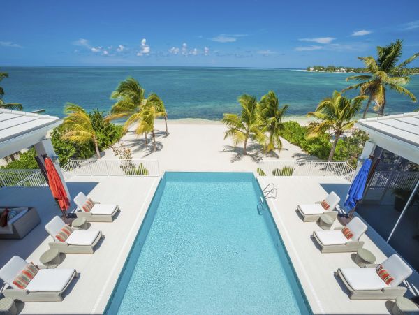 Cayman Islands Home 971910