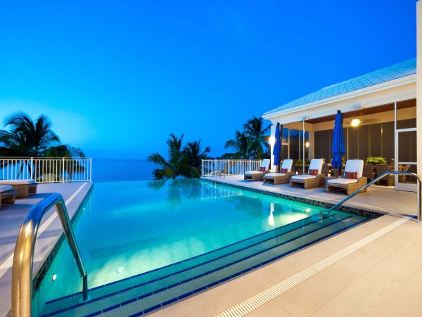 Cayman Islands Home 971910