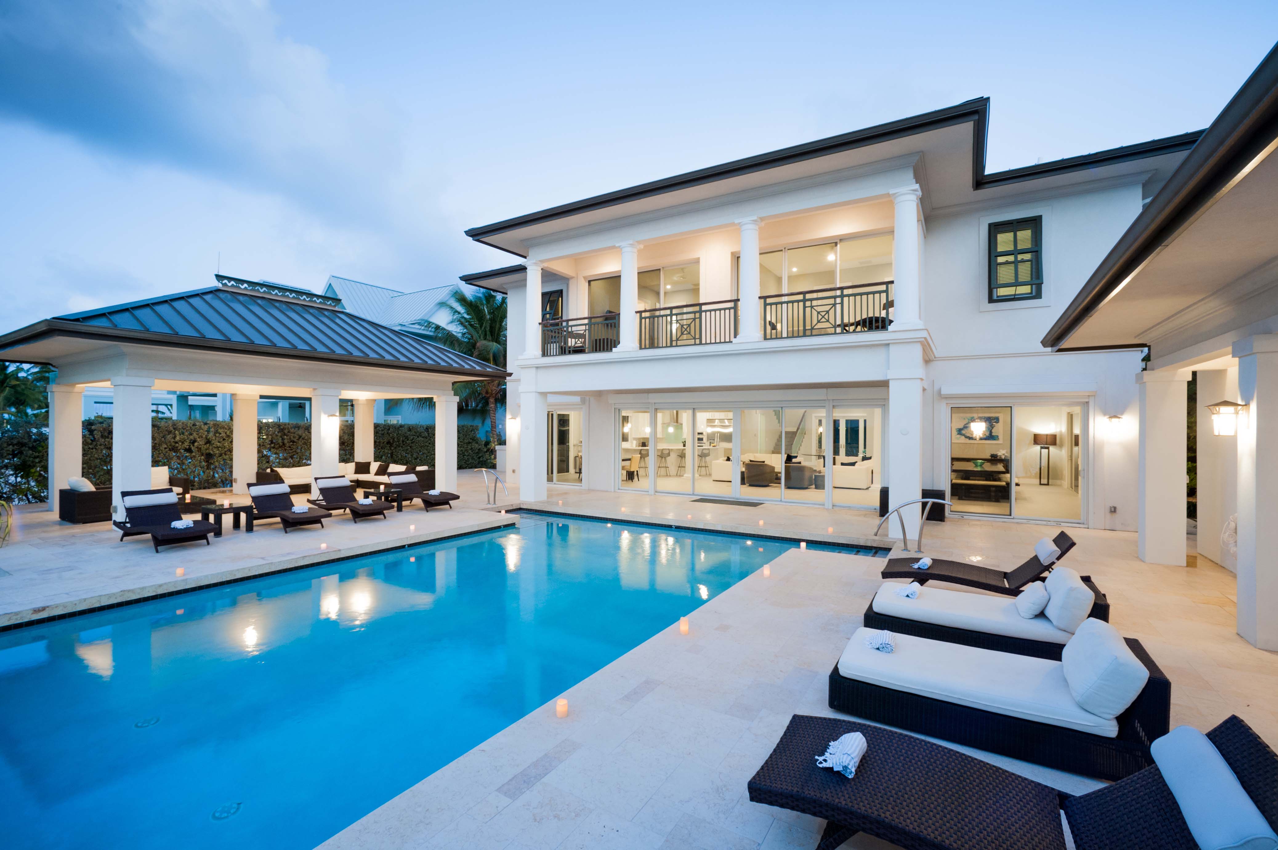 Cayman Islands Home 971911