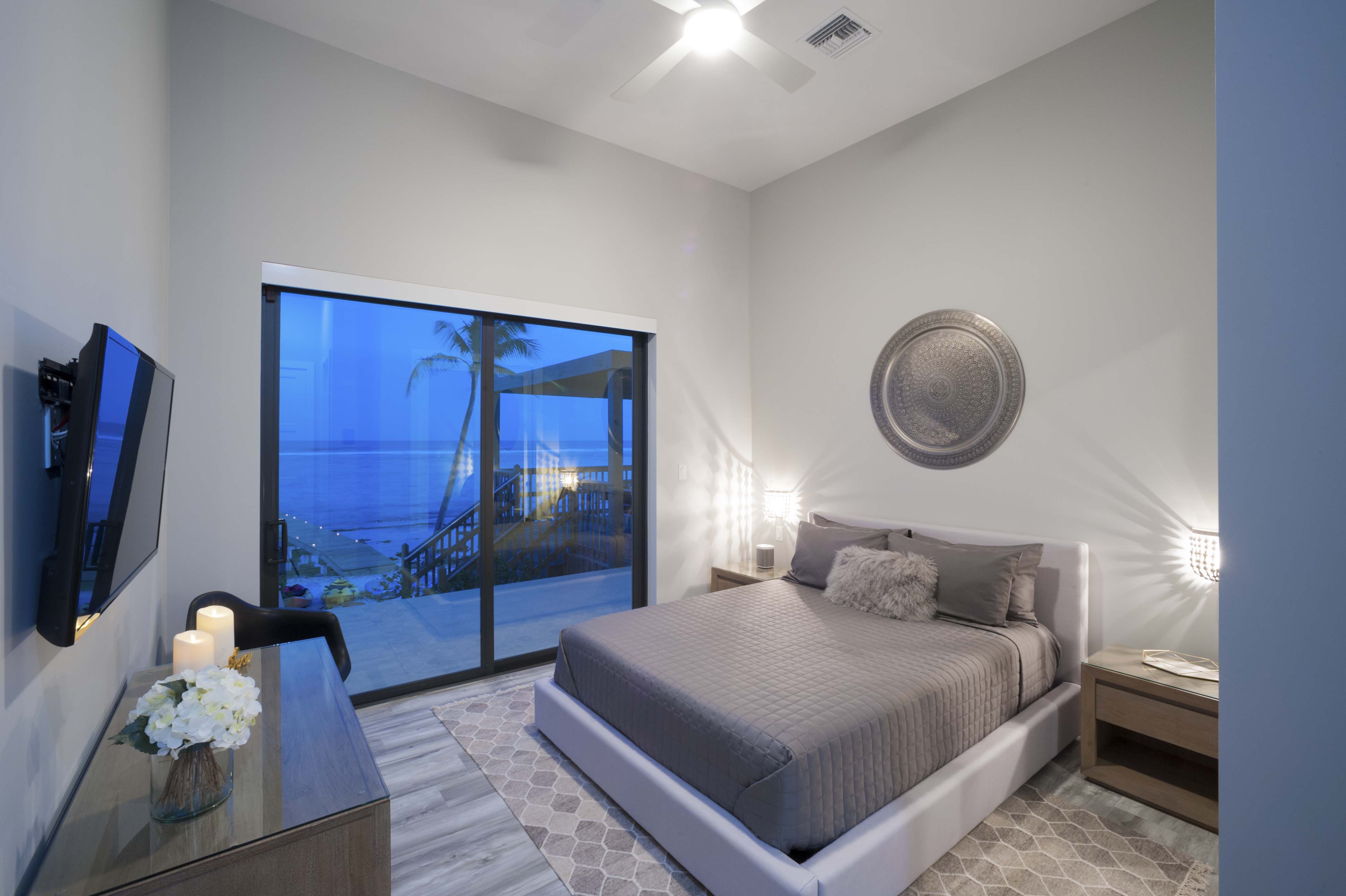 Cayman Islands Home 971914
