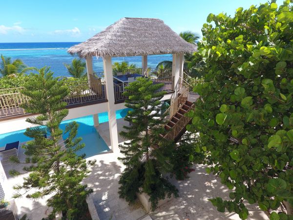 Cayman Islands Home 971916