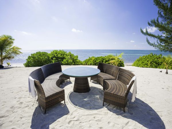 Cayman Islands Home 971920