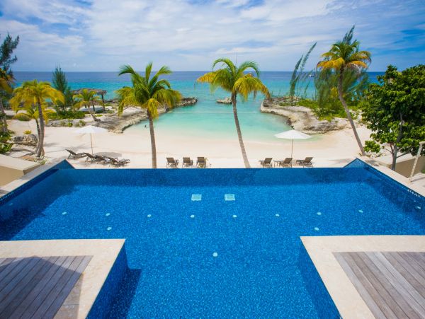 Cayman Islands Home 971921