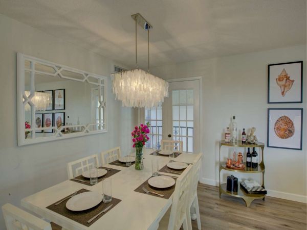 Siesta Key Vacation Condo Sleeps 6 Guests
