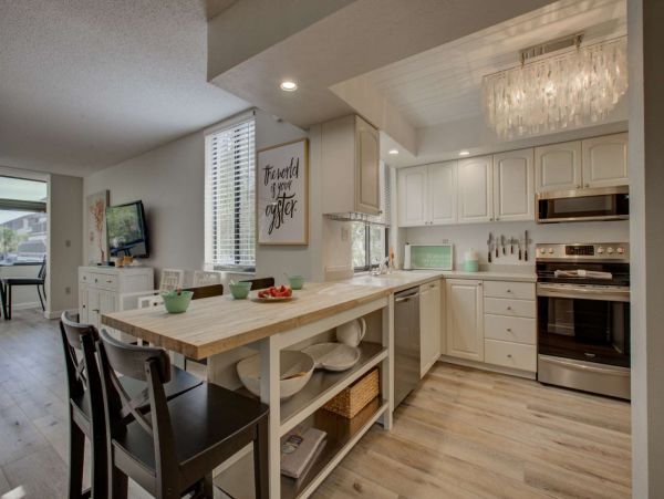 Siesta Key Vacation Condo Sleeps 6 Guests