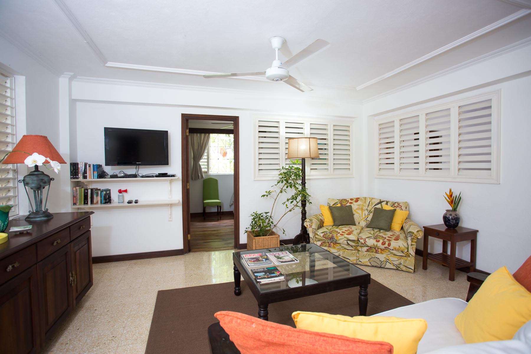 Jamaica Home 972020