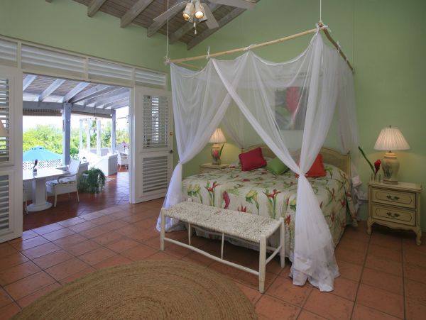 St. Lucia Home 972045