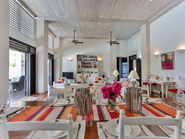 St. Lucia Home 972046