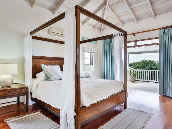 St. Lucia Home 972046