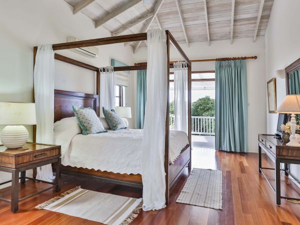 St. Lucia Home 972046