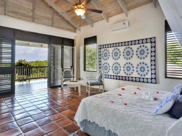 St. Lucia Home 972046