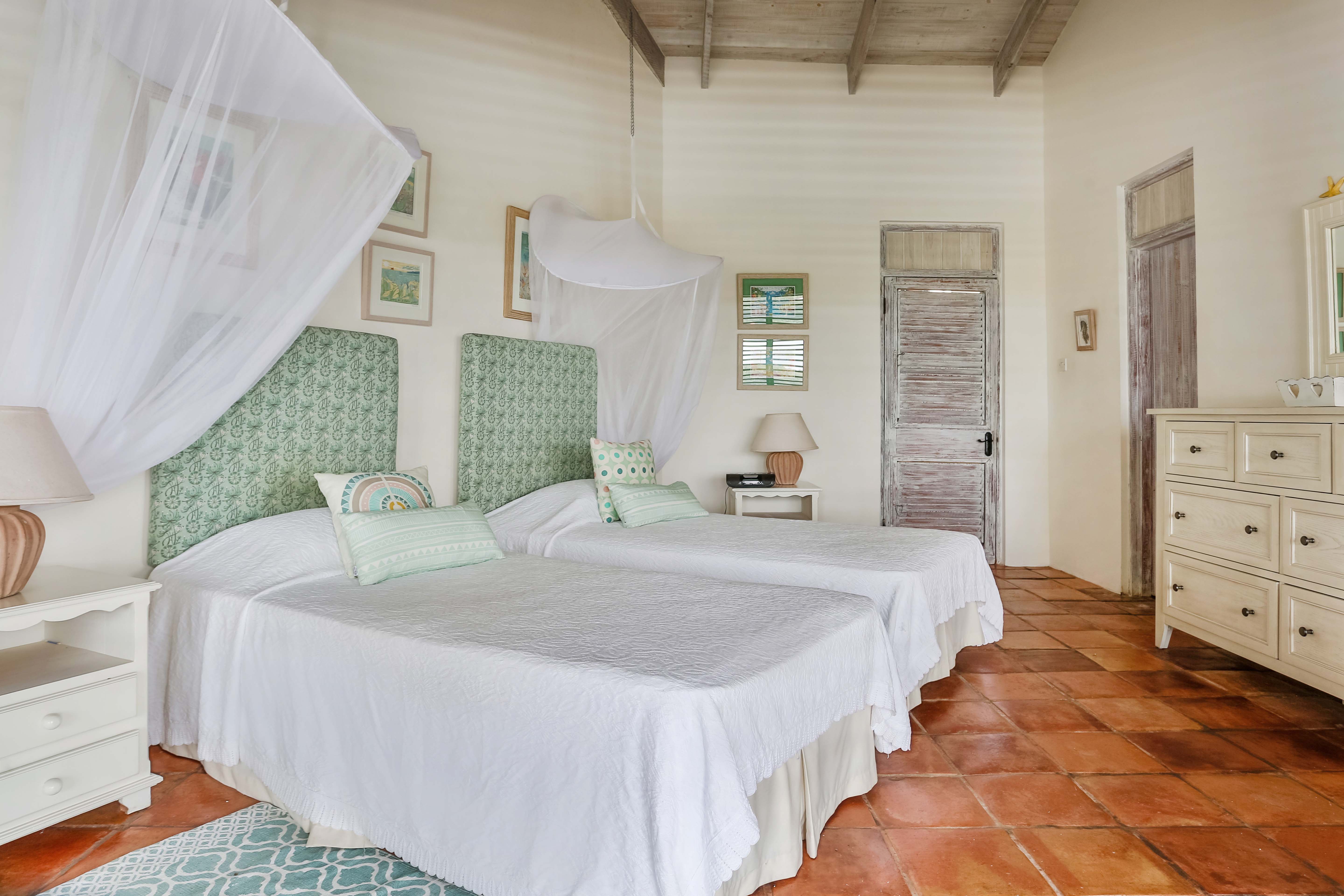 St. Lucia Home 972046
