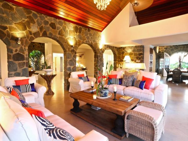 St. Lucia Home 972051