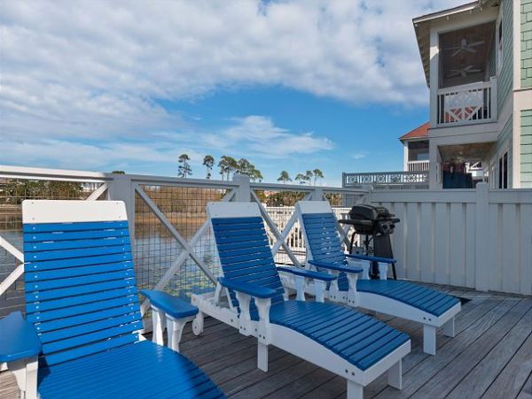 Miramar Vacation Home Private Pool & Steps to Beach