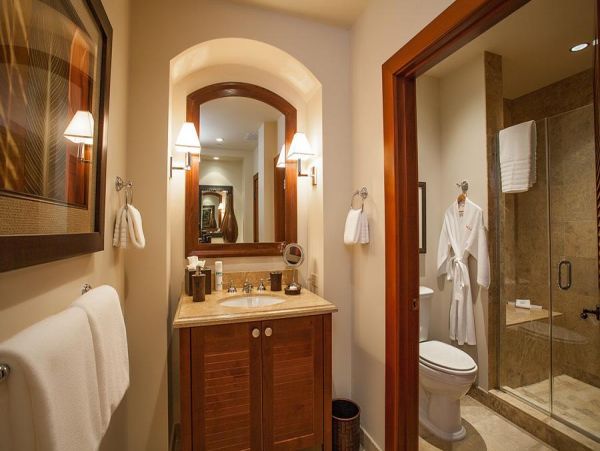 Three Bedroom Home with Ocean View - A Great Vacation Rental